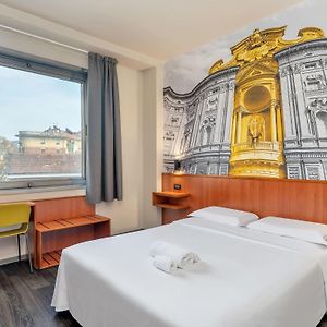 Hotel President